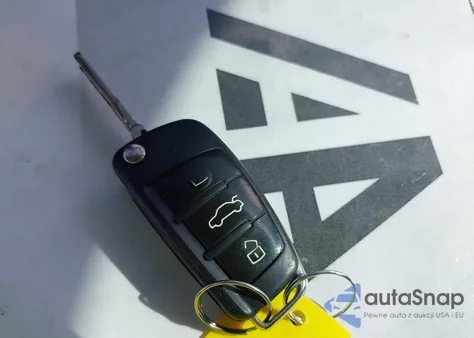 2010 Audi Q7 3.6 Premium из США, поврежденный, VIN WA1LYAFE3AD006880